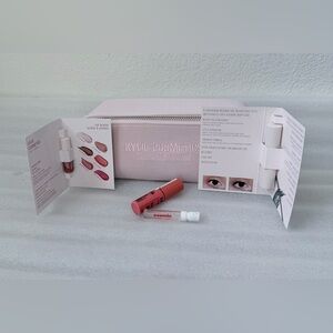 Kylie Cosmetics Velvet Pouch Gift Set